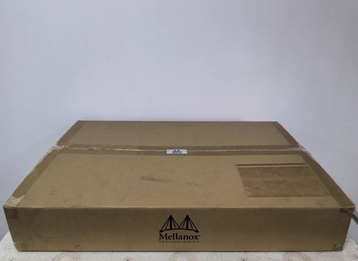 Коммутатор Mellanox MSB7800-ES2F 36P 100GbE QSFP28 P2C InfiniBand Switch SB7800