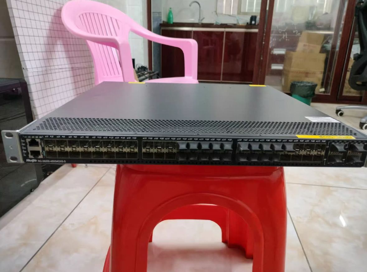 Коммутатор Ruijie RG-S6200-48XS4QXS-S